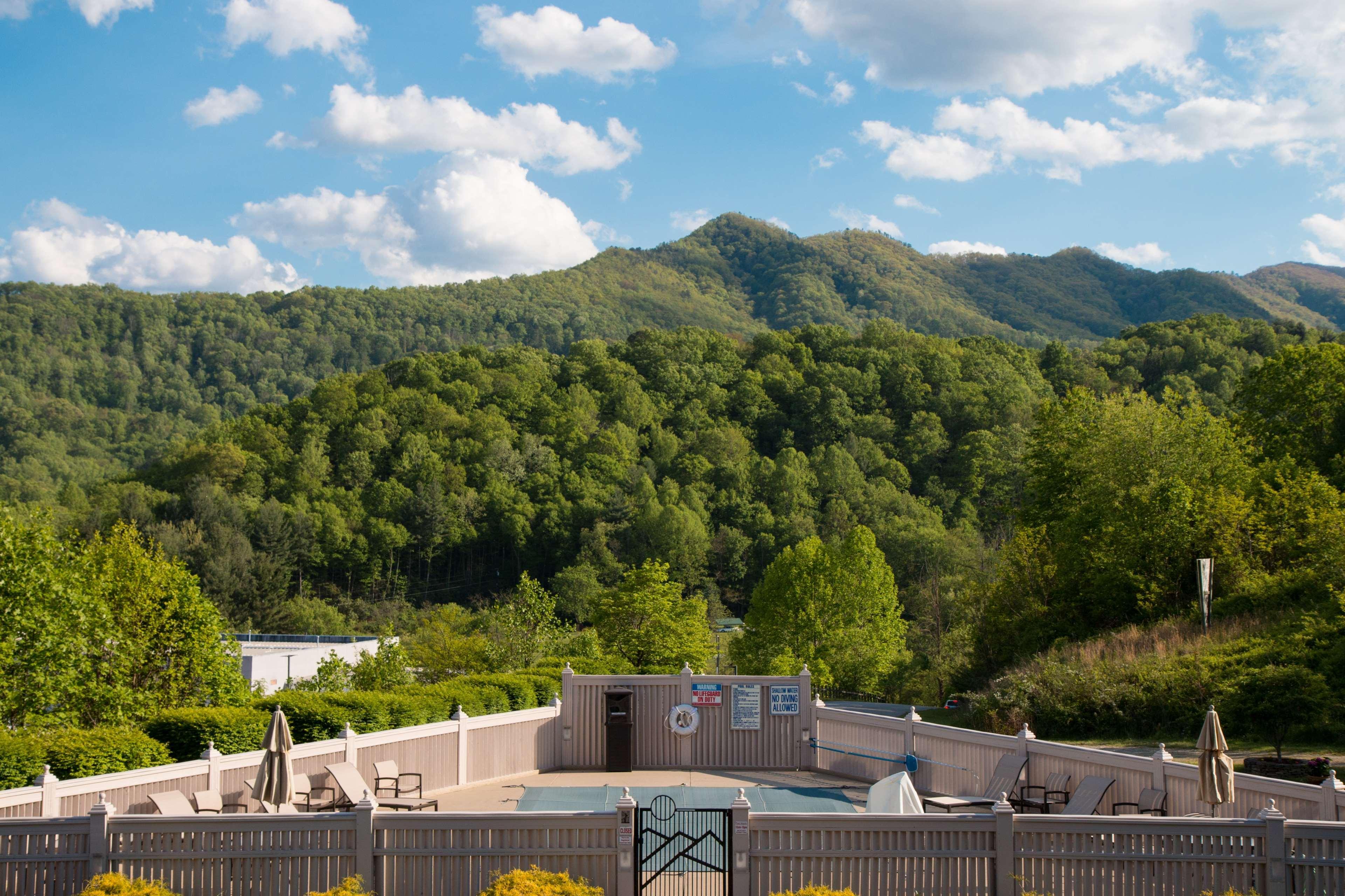 Best Western Smoky Mountain Inn Waynesville Exterior photo